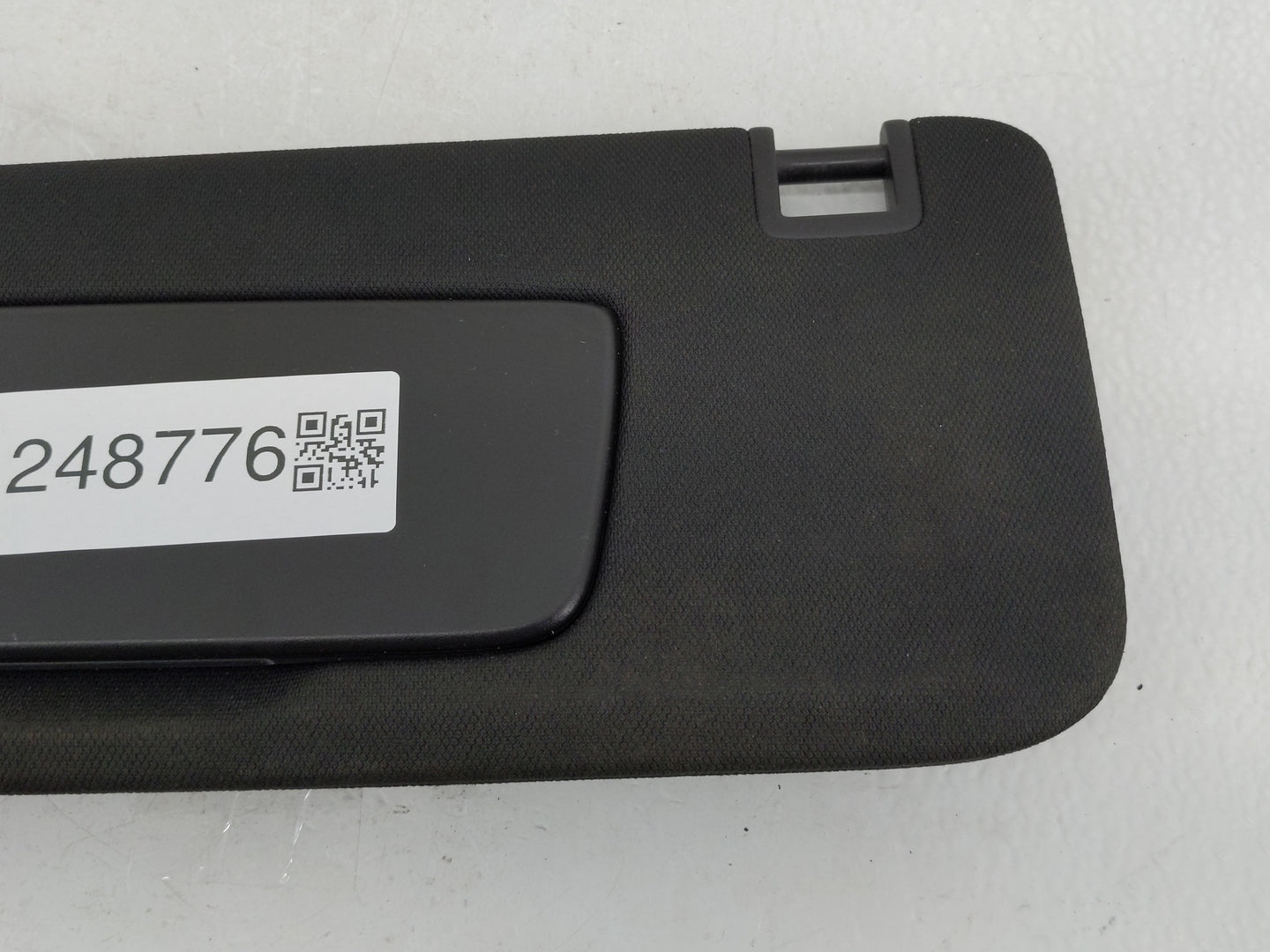 2018-2019 Chevrolet Equinox Sun Visor Shade Replacement Driver Left Mirror Fits Fits 2018 2019 OEM Used Auto Parts - Oemused