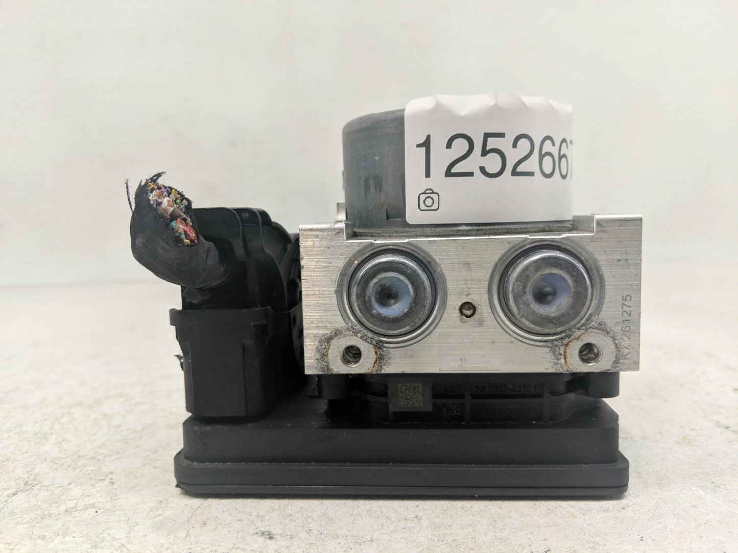 2018-2019 Chevrolet Equinox ABS Pump Control Module Replacement P/N:84560135 Fits Fits 2018 2019 2020 2021 OEM Used Auto Par