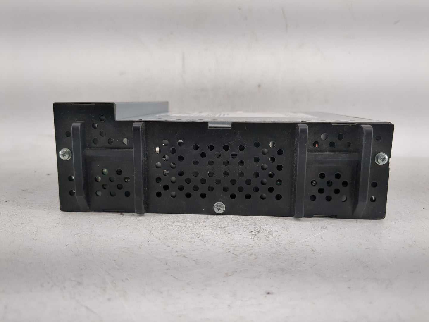 2019 Chevrolet Equinox Radio AM FM Cd Player Receiver Replacement P/N:84667778 Fits Fits 2020 2021 OEM Used Auto Parts - Oem