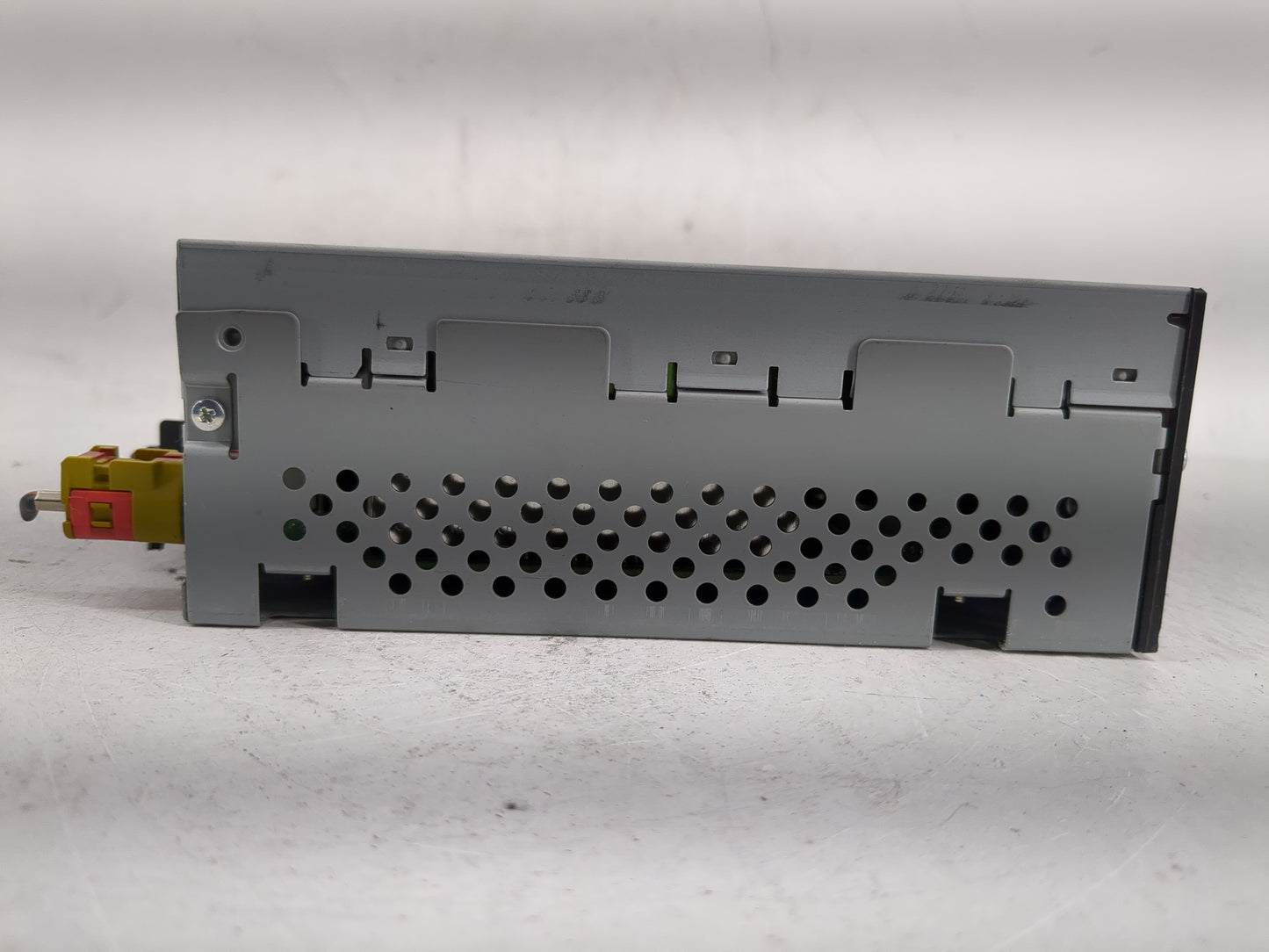 2019 Chevrolet Equinox Radio AM FM Cd Player Receiver Replacement P/N:84667778 Fits Fits 2020 2021 OEM Used Auto Parts - Oem