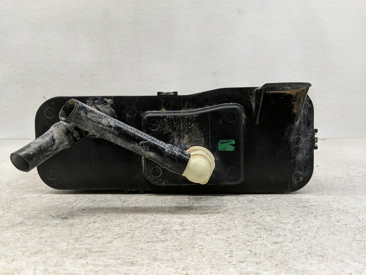 2019 Chevrolet Equinox Fuel Vapor Charcoal Canister - Oemusedautoparts1.com