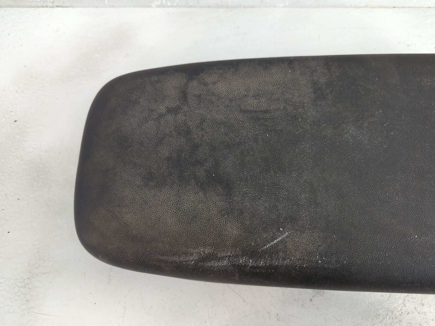 2019 Chevrolet Equinox Center Console Armrest Cover Lid Fits OEM Used Auto Parts - Oemusedautoparts1.com
