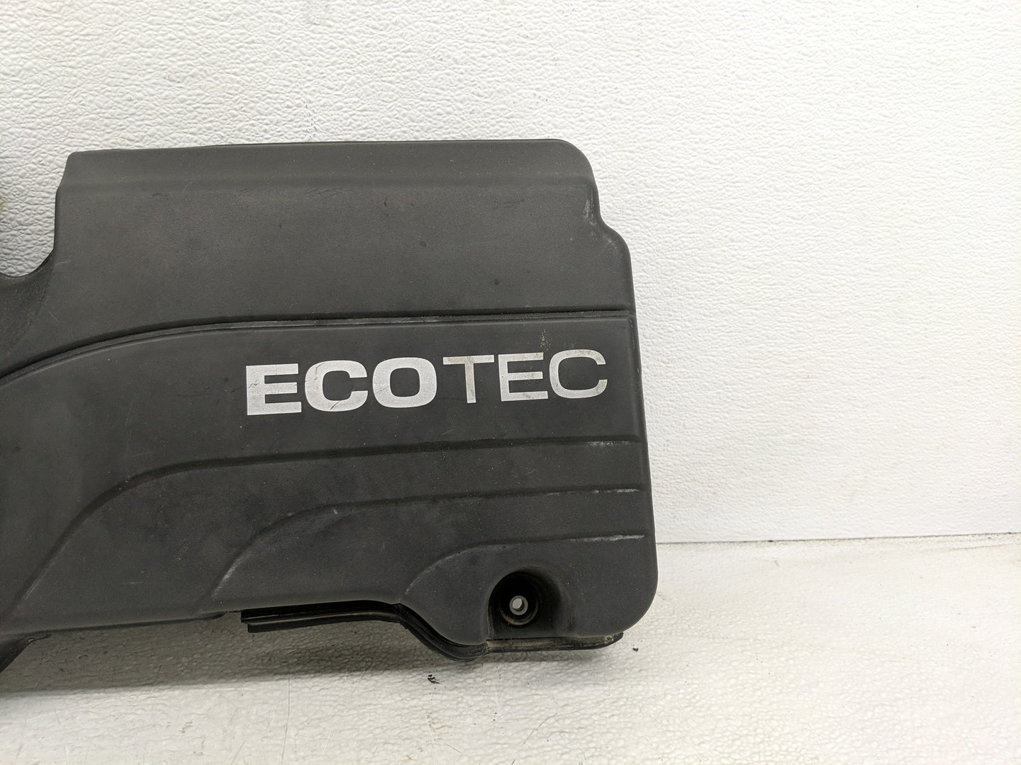 2019 Chevrolet Equinox Engine Cover - Oemusedautoparts1.com