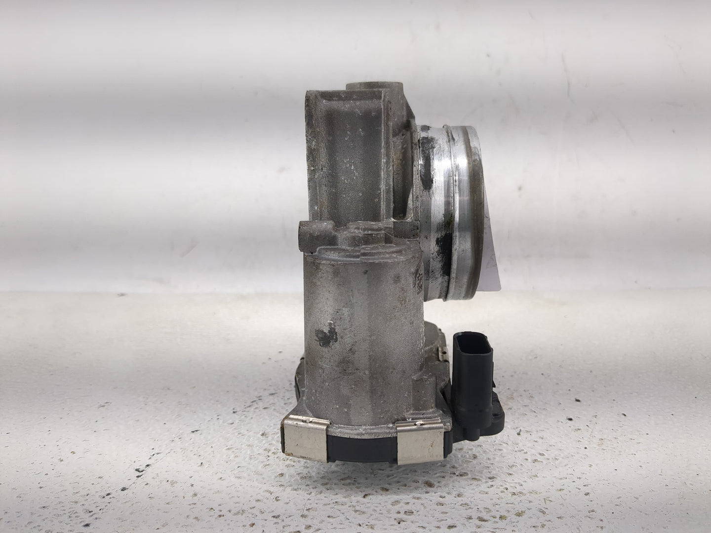 2019 Chevrolet Equinox Throttle Body P/N:12681472AA Fits OEM Used Auto Parts - Oemusedautoparts1.com