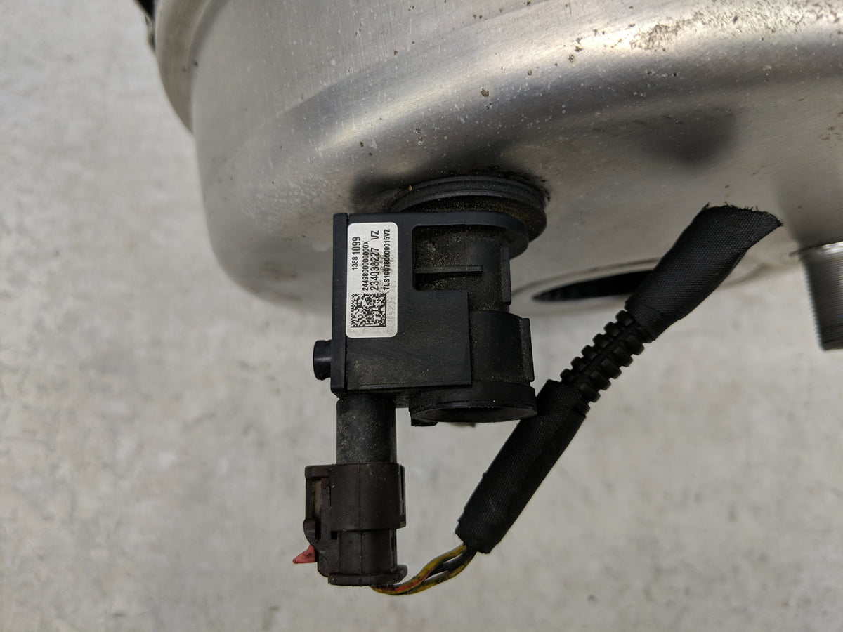 2018-2022 Chevrolet Equinox Power Brake Booster Oem 1301216 - Oemusedautoparts1.com
