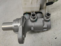 2018-2022 Chevrolet Equinox Brake Master Cylinder 1302491 - Oemusedautoparts1.com