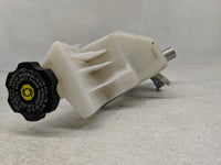 2018-2022 Chevrolet Equinox Brake Master Cylinder 1302491 - Oemusedautoparts1.com