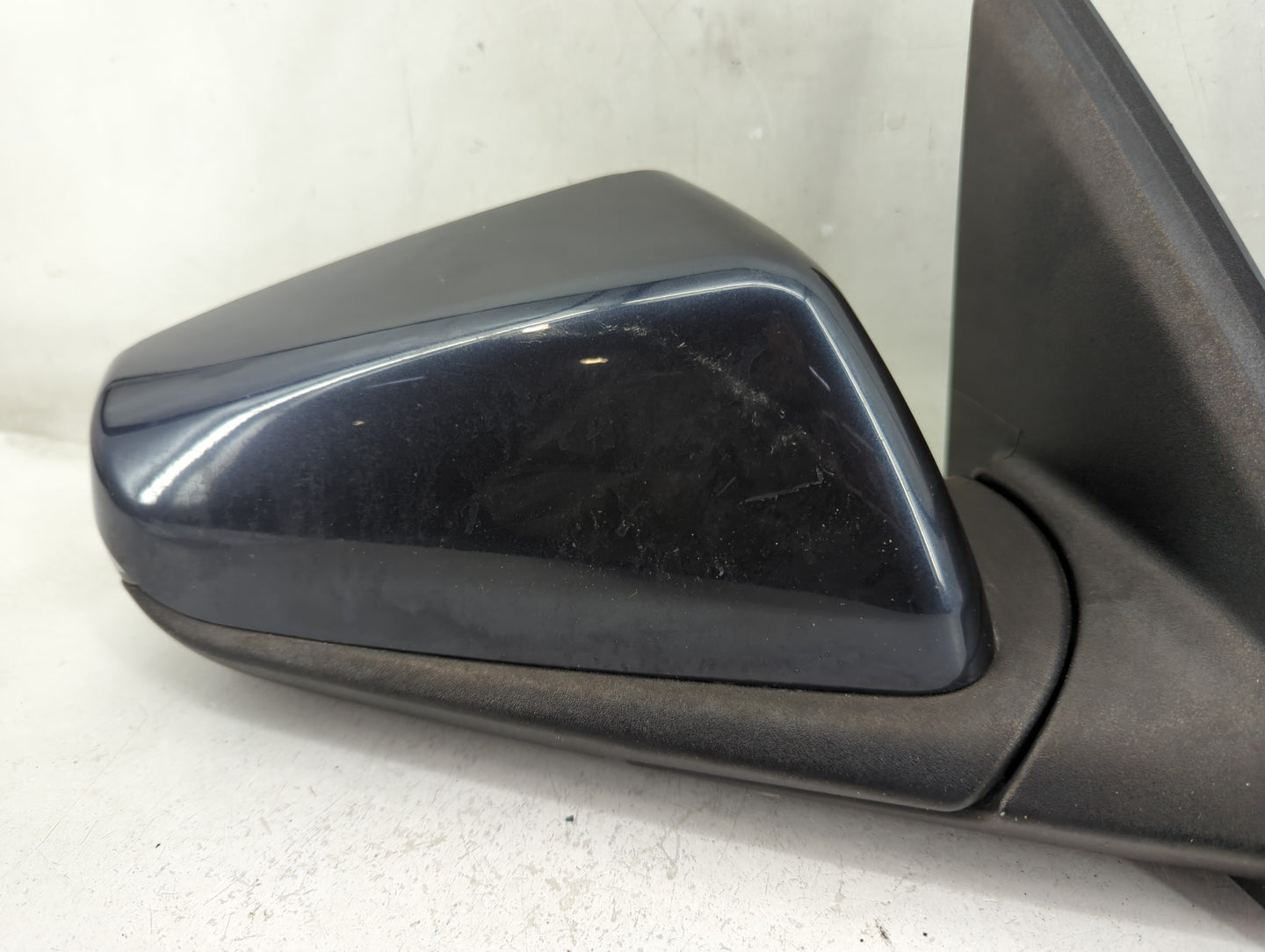 2018-2020 Chevrolet Equinox Passenger Side View Mirror - Right Door Mirror OEM Used - Oemusedautoparts1.com