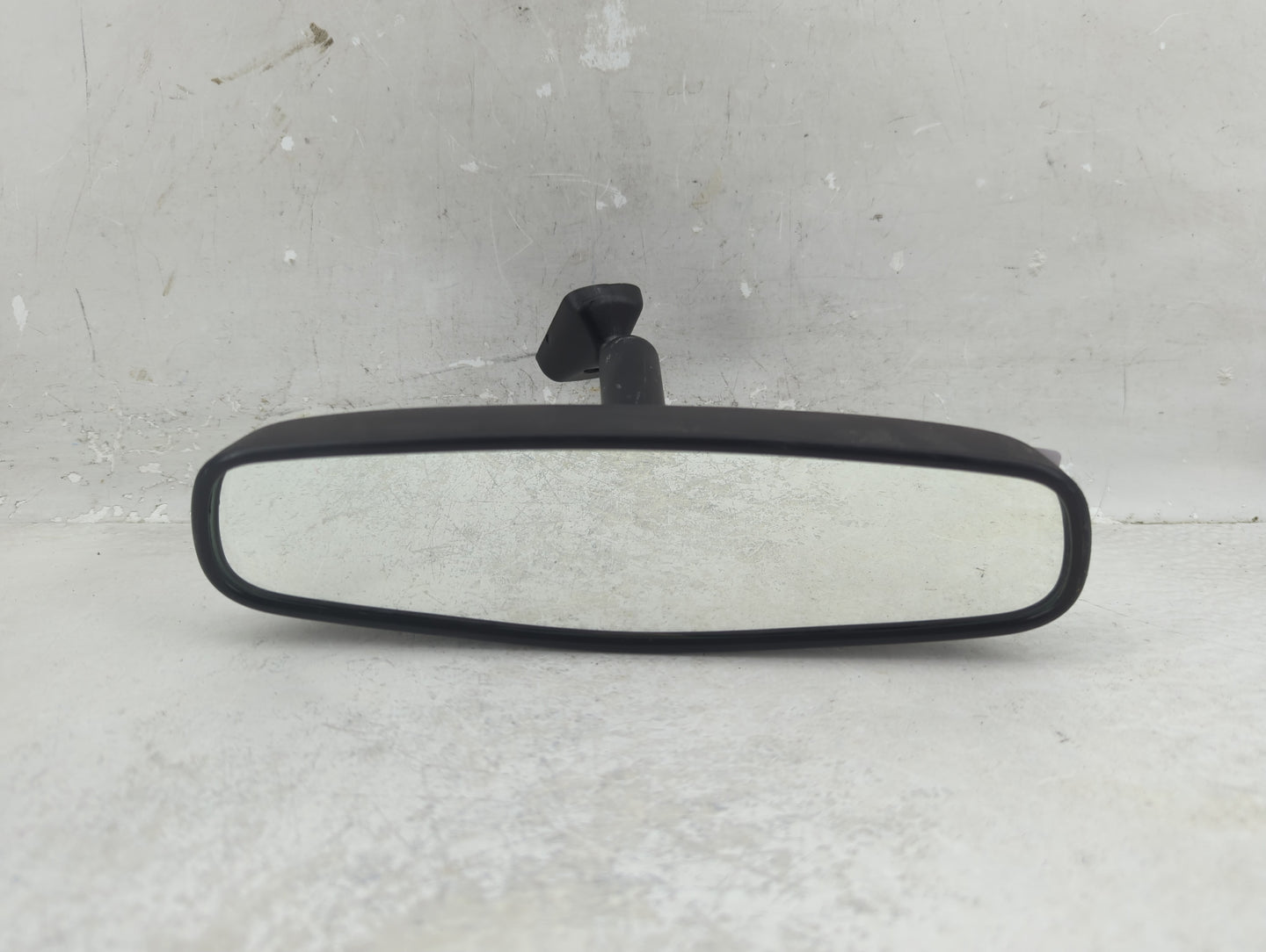 2018-2022 Chevrolet Equinox Interior Rear View Mirror Replacement OEM P/N:E11026150 Fits OEM Used Auto Parts - Oemusedautopa