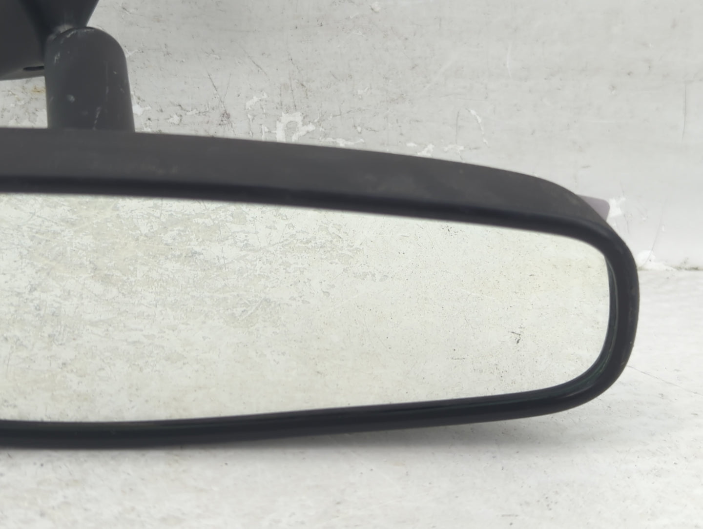2018-2022 Chevrolet Equinox Interior Rear View Mirror Replacement OEM P/N:E11026150 Fits OEM Used Auto Parts - Oemusedautopa