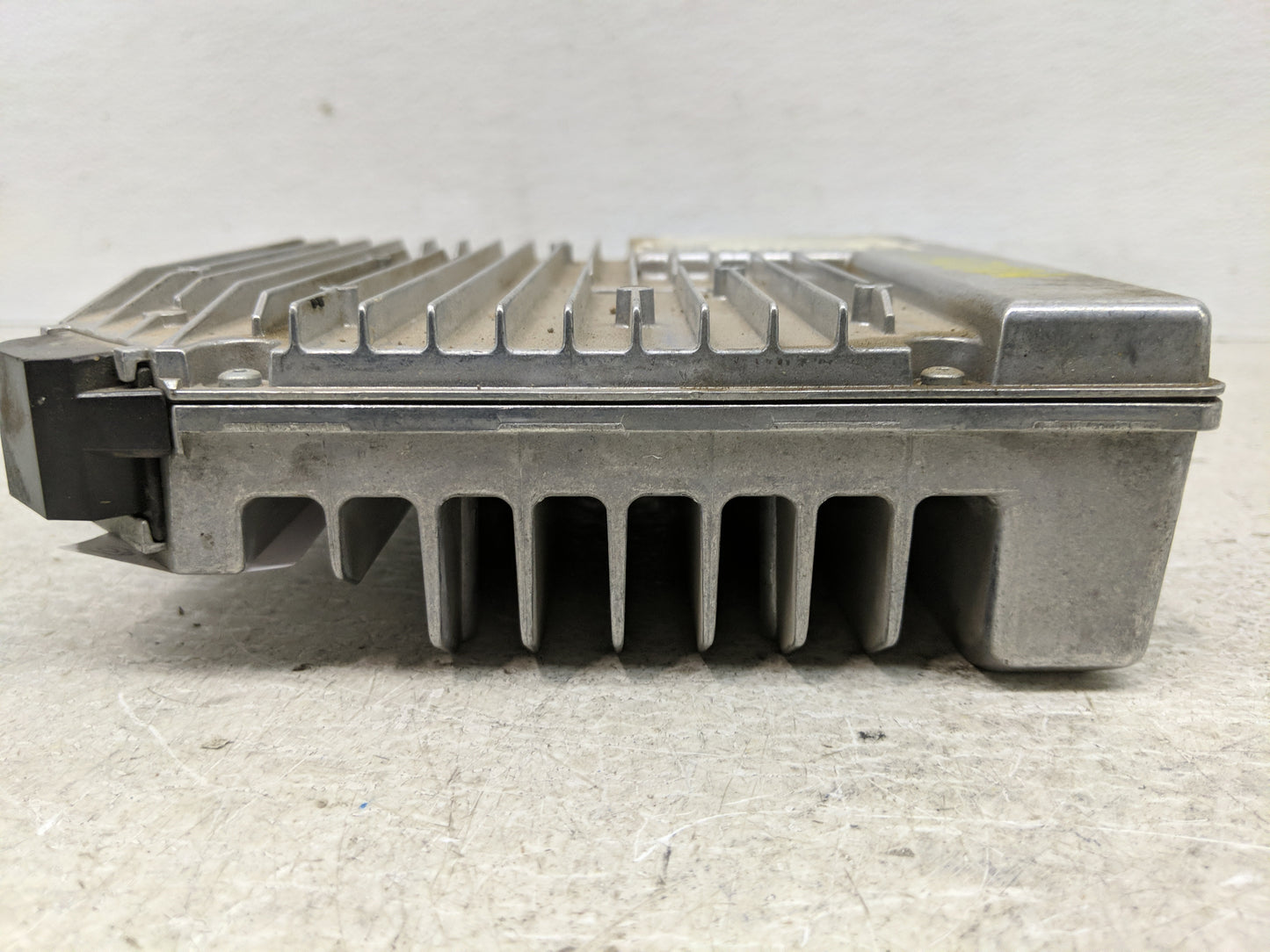 2019-2021 Chevrolet Equinox Radio AM FM Cd Player Receiver Replacement P/N:84637573 Fits Fits 2019 2020 2021 2022 OEM Used A