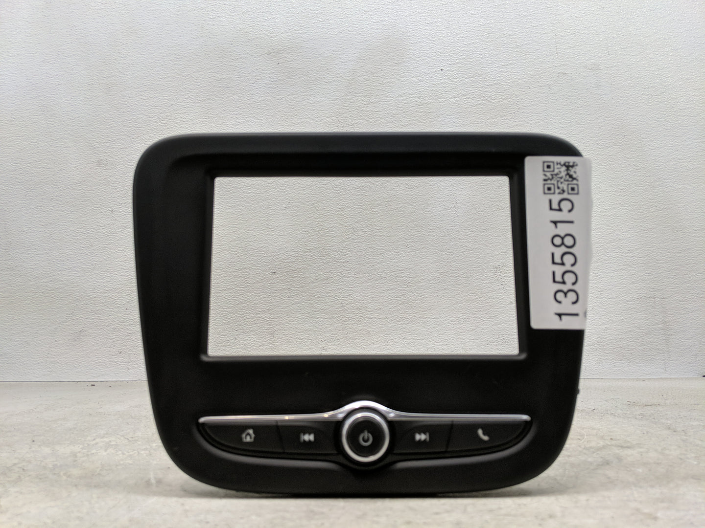2019-2022 Chevrolet Equinox Radio Control Panel - Oemusedautoparts1.com