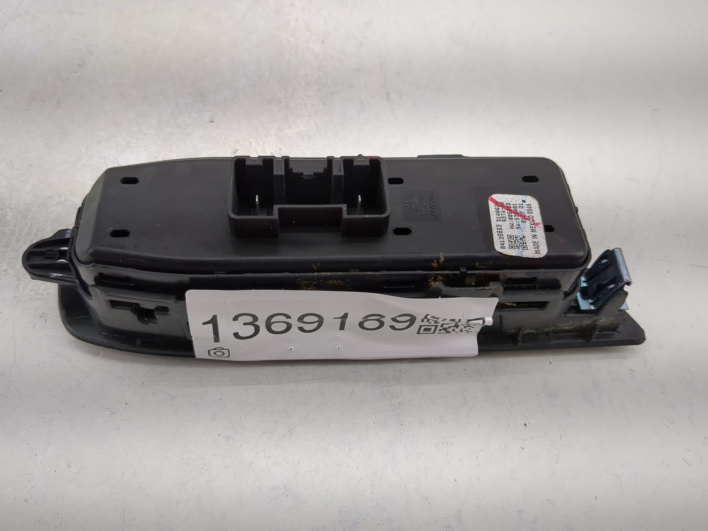 2018-2022 Chevrolet Equinox Master Power Window Switch Replacement Driver Side Left P/N:84139693 Fits OEM Used Auto Parts - 