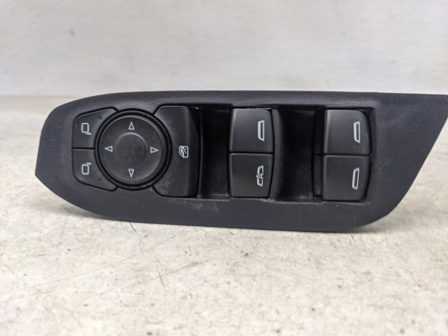2018-2022 Chevrolet Equinox Master Power Window Switch Replacement Driver Side Left Fits Fits 2016 2017 2018 2019 2020 2021 
