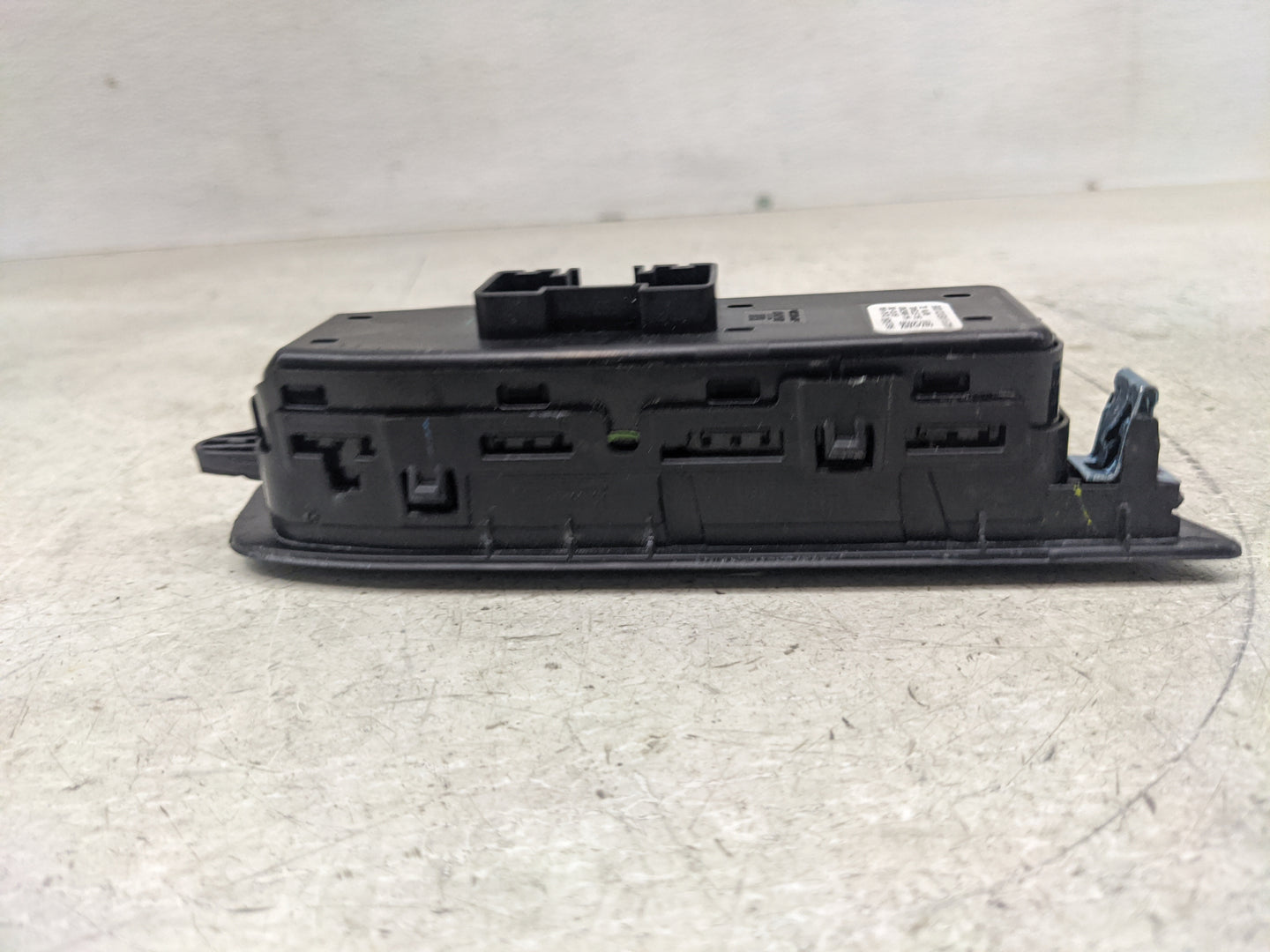 2018-2022 Chevrolet Equinox Master Power Window Switch Replacement Driver Side Left Fits Fits 2016 2017 2018 2019 2020 2021 