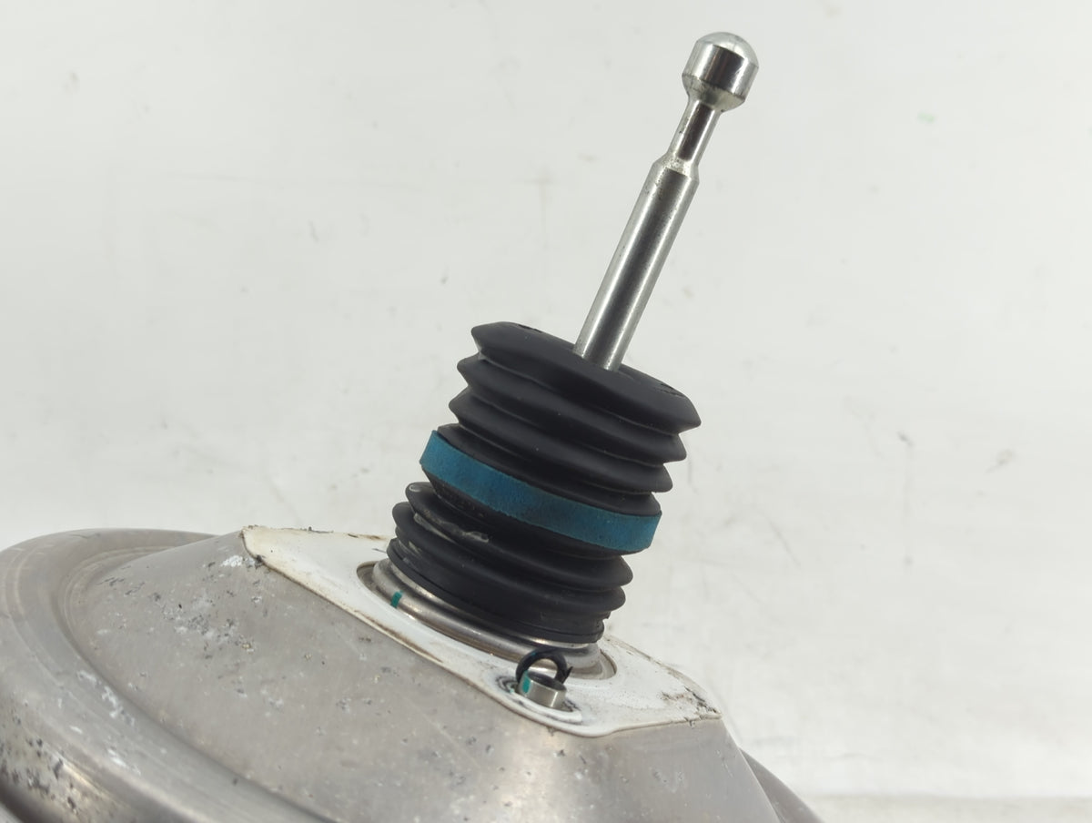 2018-2022 Chevrolet Equinox Power Brake Booster Oem 1382842 - Oemusedautoparts1.com