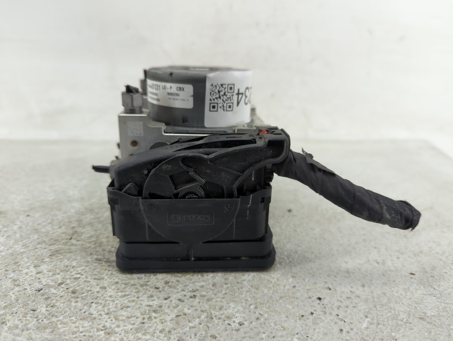 2019-2020 Chevrolet Equinox ABS Pump Control Module Replacement P/N:84560131 Fits Fits 2019 2020 2021 2022 OEM Used Auto Par
