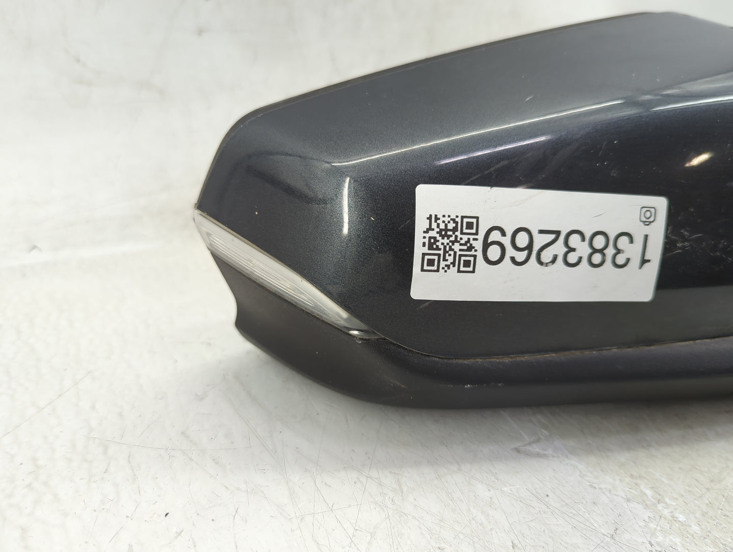 2018-2020 Chevrolet Equinox Passenger Side View Mirror - Right Door Mirror OEM Used - Oemusedautoparts1.com