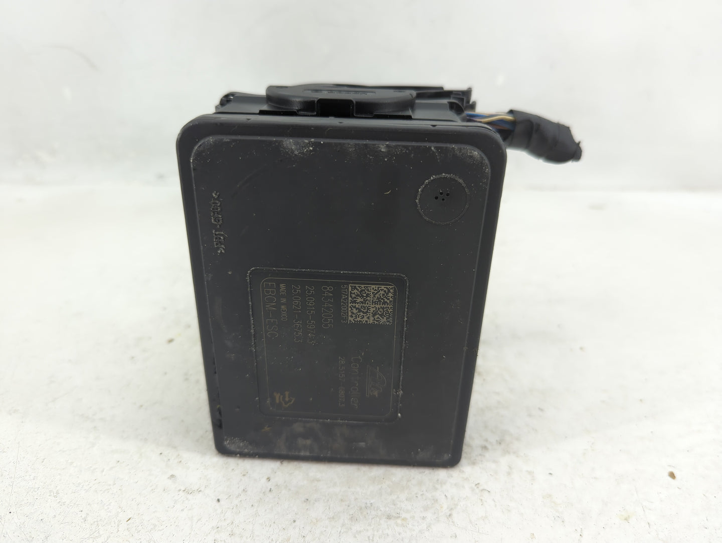 2019-2020 Chevrolet Equinox ABS Pump Control Module Replacement P/N:84342052 Fits Fits 2019 2020 2021 2022 OEM Used Auto Par
