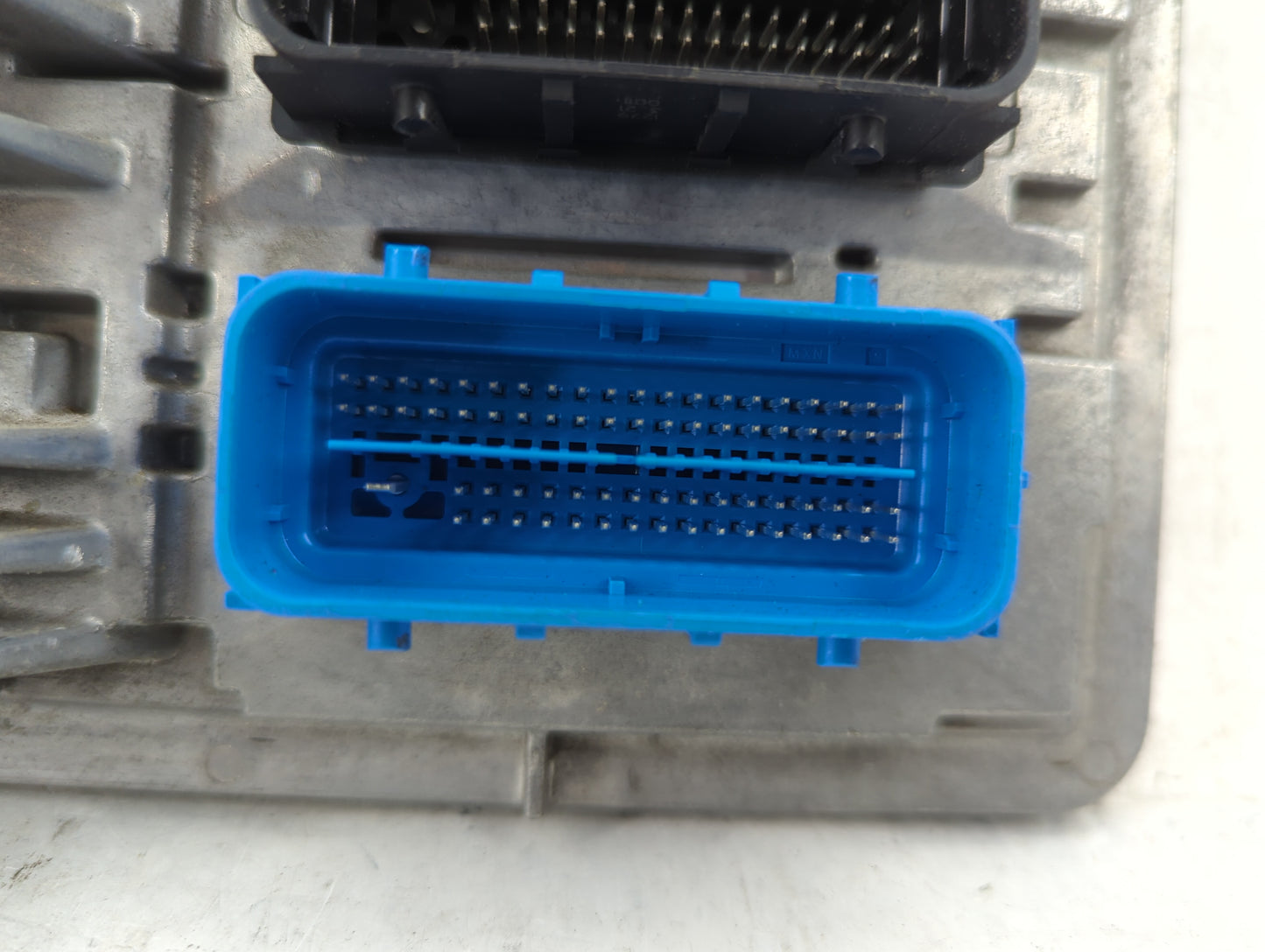 2018-2020 Chevrolet Equinox PCM Engine Control Computer ECU ECM PCU OEM P/N:811839393 12697837 Fits OEM Used Auto Parts - Oe