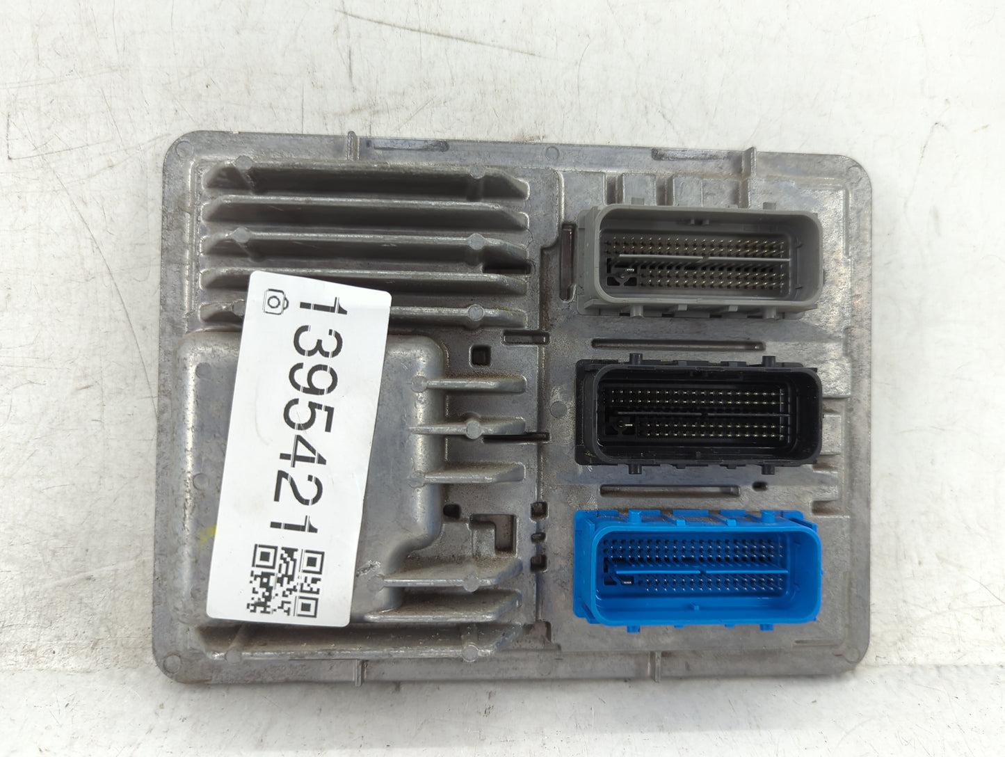 2018-2020 Chevrolet Equinox PCM Engine Control Computer ECU ECM PCU OEM P/N:811839393 12697837 Fits OEM Used Auto Parts - Oe