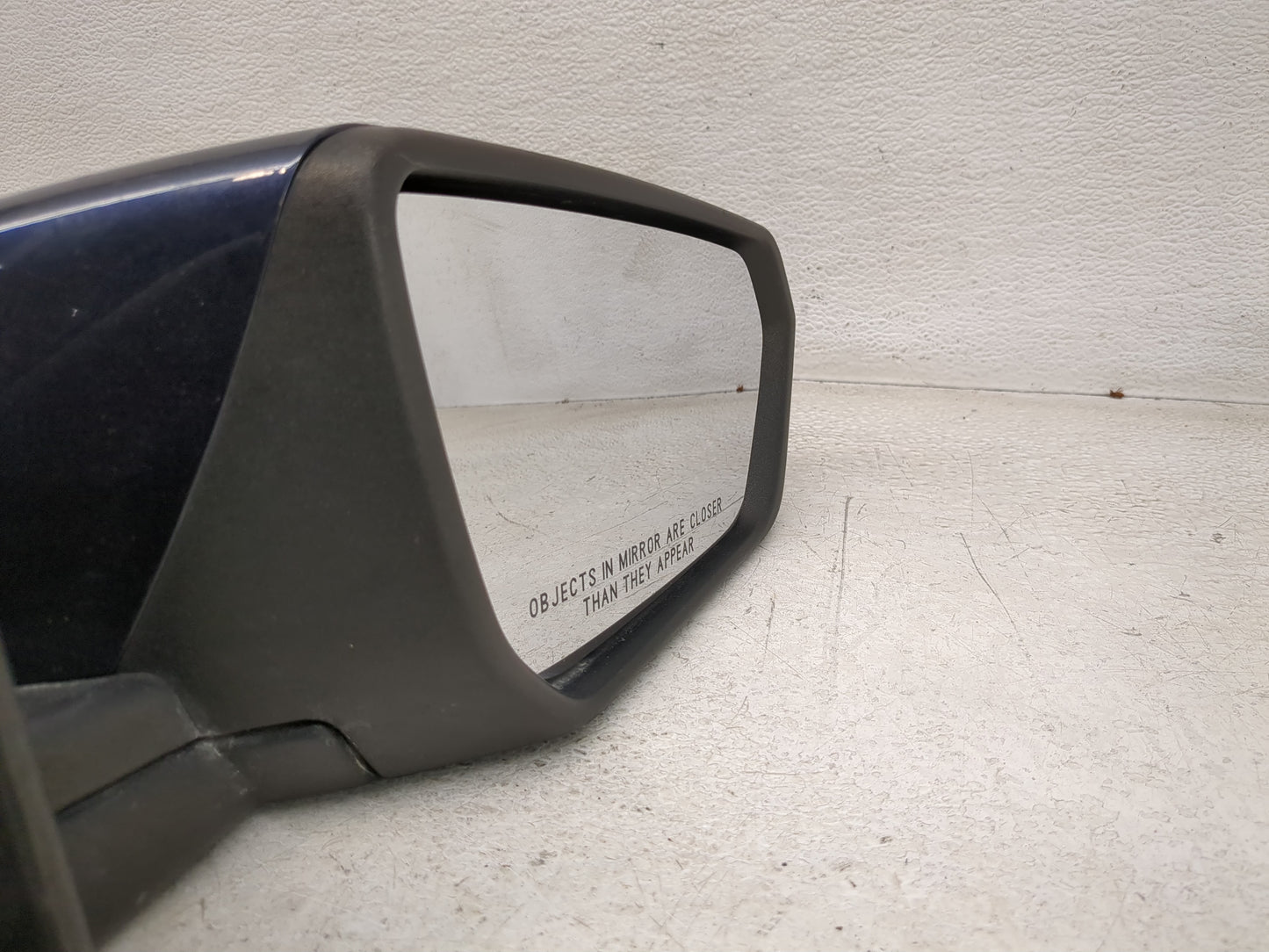 2018-2022 Chevrolet Equinox Passenger Side View Mirror - Right Door Mirror OEM Used - Oemusedautoparts1.com