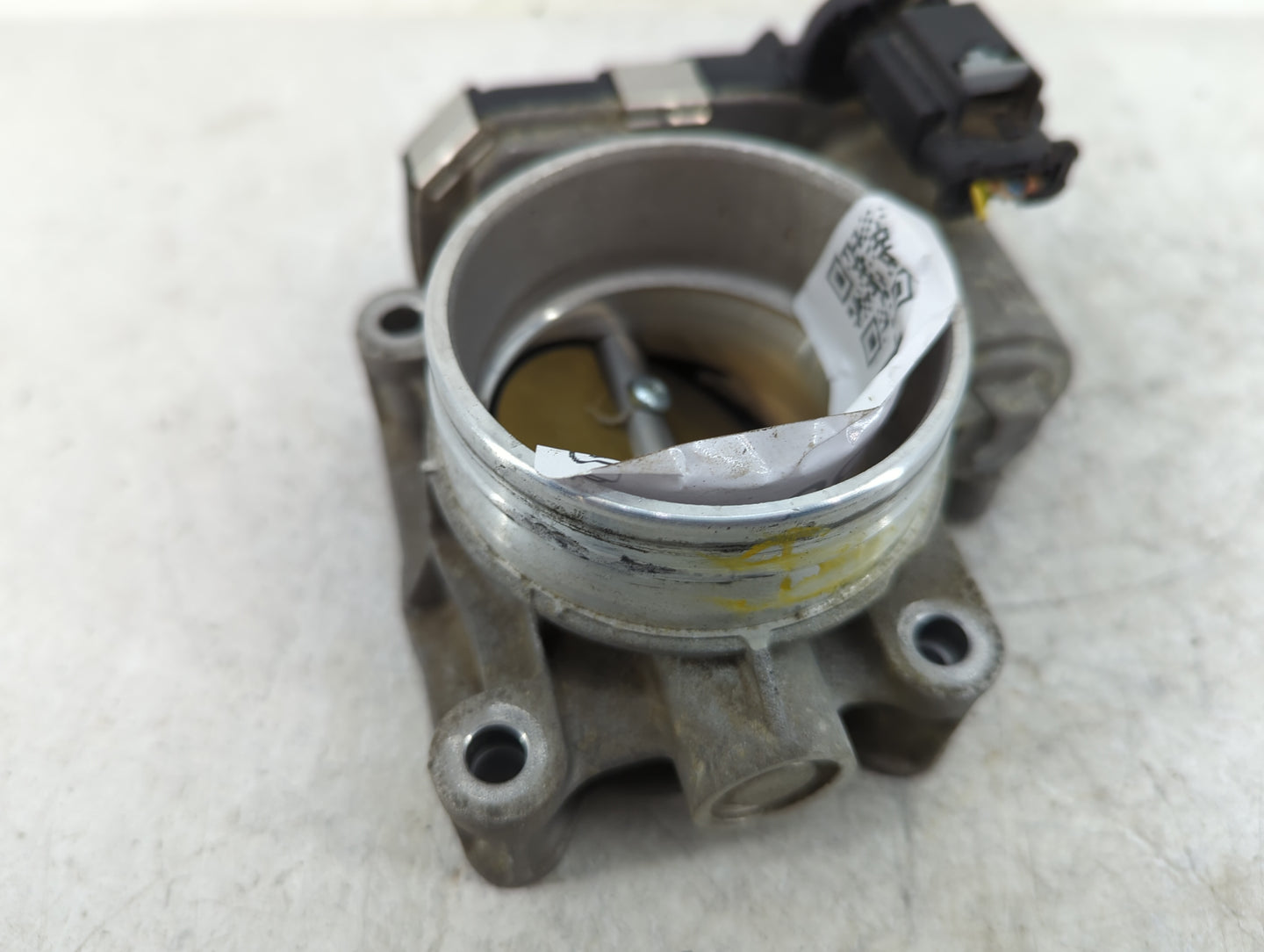 2018-2020 Chevrolet Equinox Throttle Body P/N:12670837AA Fits Fits 2013 2014 2015 2016 2017 2018 2019 2020 2021 OEM Used Aut