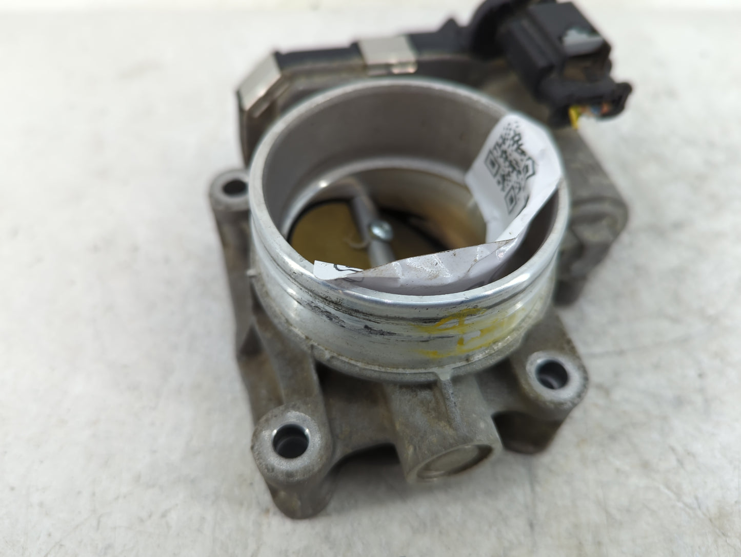 2018-2020 Chevrolet Equinox Throttle Body P/N:12670837AA Fits Fits 2013 2014 2015 2016 2017 2018 2019 2020 2021 OEM Used Aut