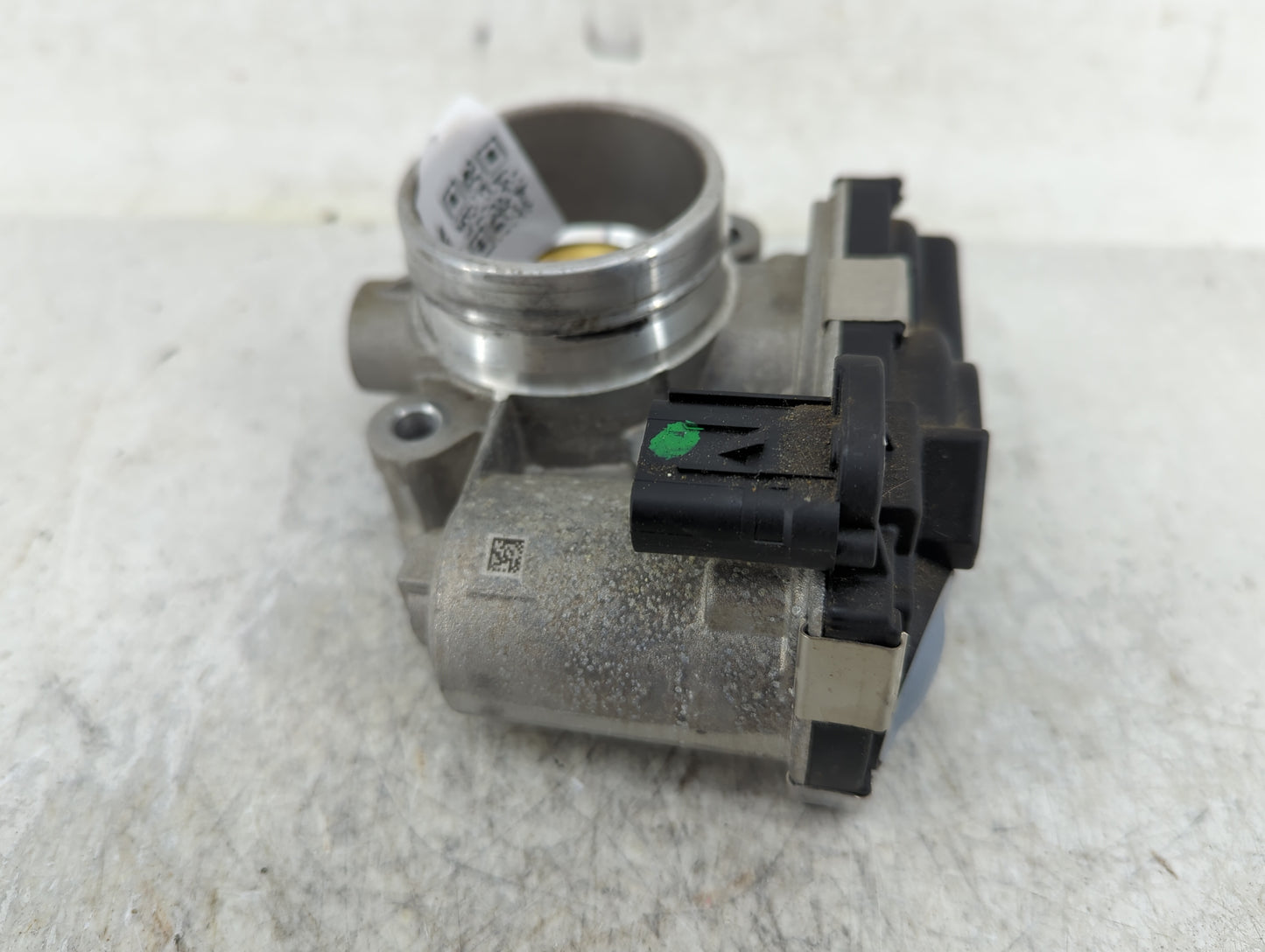 2018-2022 Chevrolet Equinox Throttle Body P/N:12671379AA Fits Fits 2016 2017 2018 2019 2020 2021 2022 OEM Used Auto Parts - 