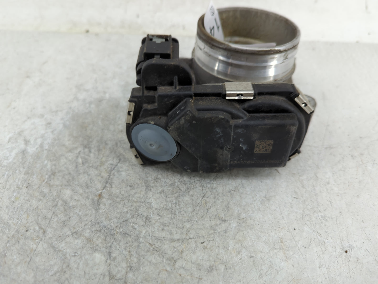 2018-2020 Chevrolet Equinox Throttle Body P/N:12681472AA Fits Fits 2013 2014 2015 2016 2017 2018 2019 2020 2021 OEM Used Aut