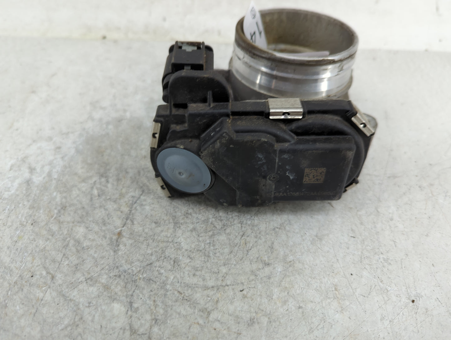 2018-2020 Chevrolet Equinox Throttle Body P/N:12681472AA Fits Fits 2013 2014 2015 2016 2017 2018 2019 2020 2021 OEM Used Aut