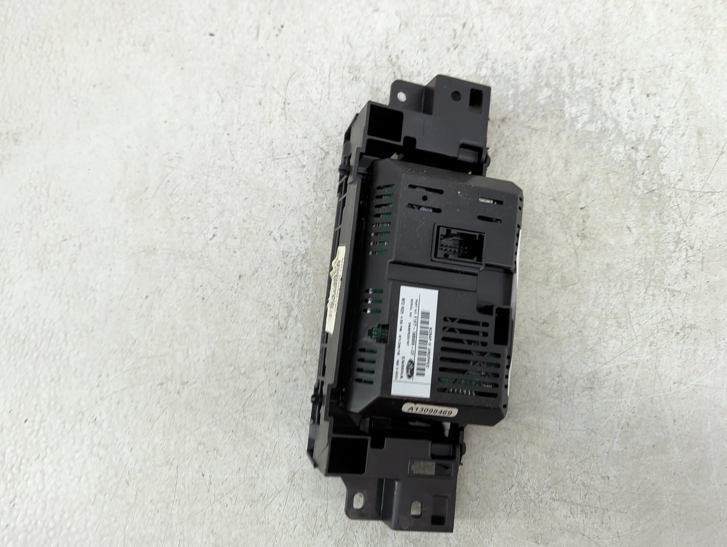 2018-2022 Chevrolet Equinox Information Display Screen - Oemusedautoparts1.com