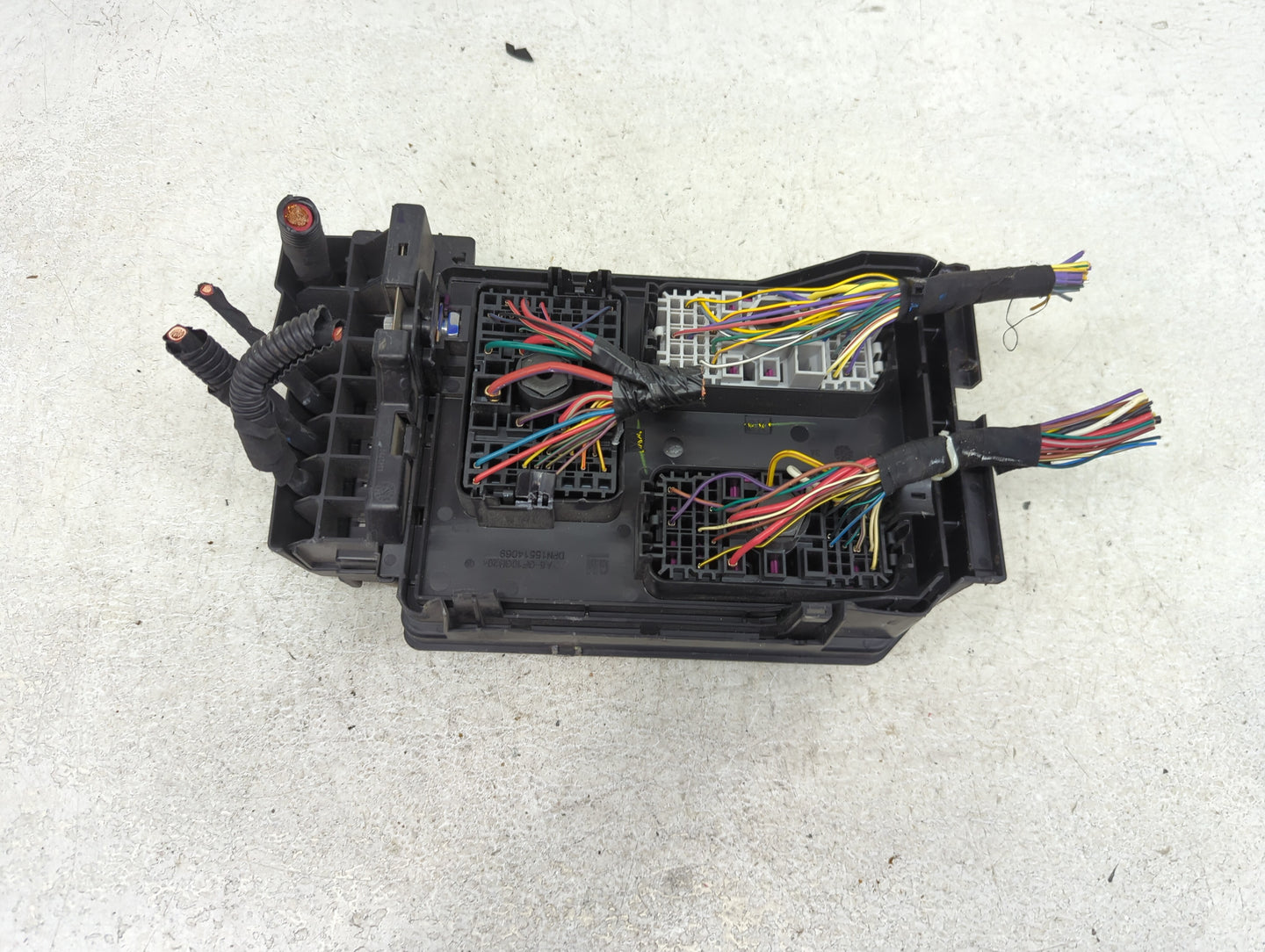 2018-2022 Chevrolet Equinox Fusebox Fuse Box Panel Relay Module P/N:DPN15514069 Fits Fits 2018 2019 2020 2021 2022 OEM Used 