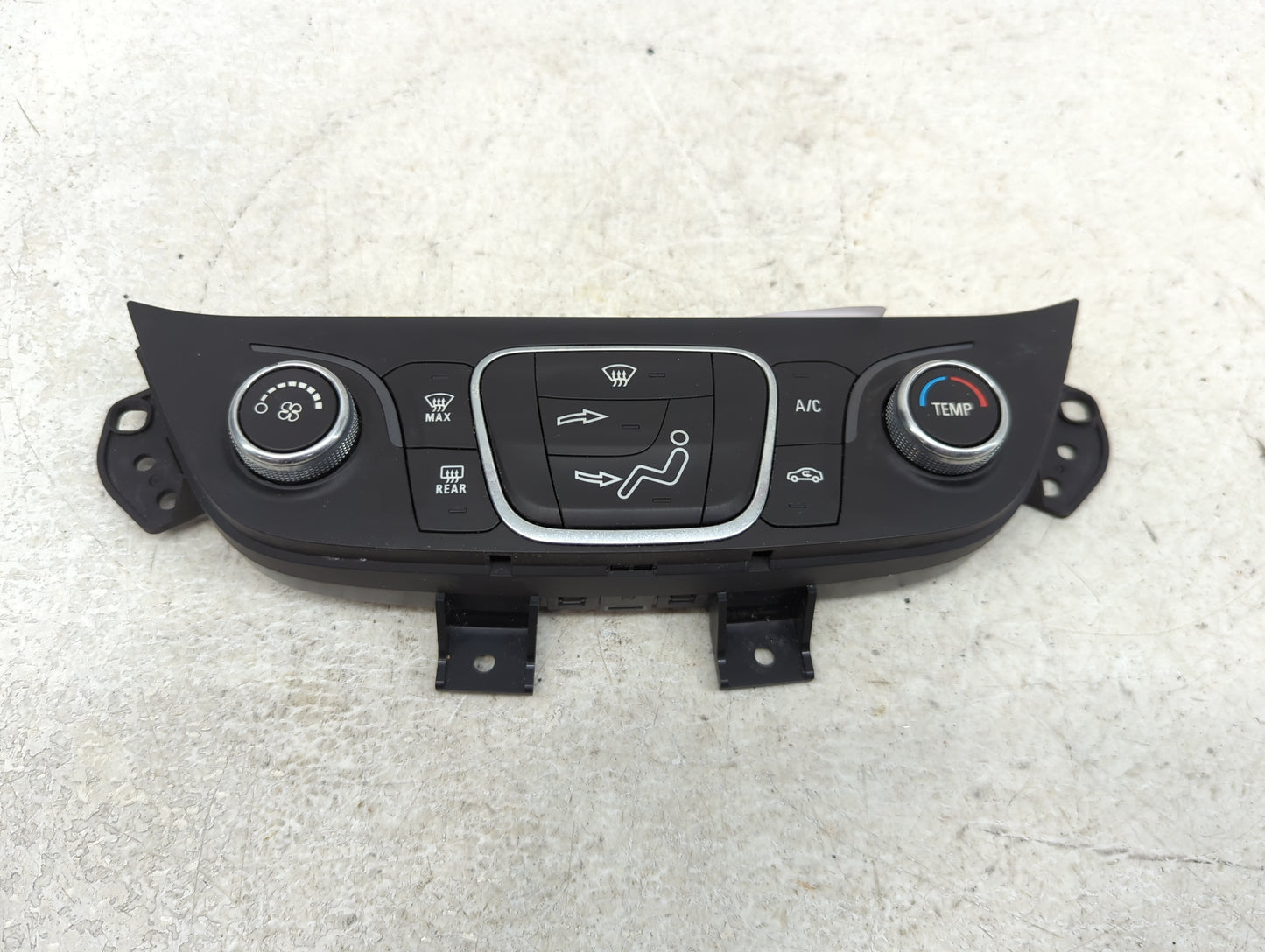 2018-2019 Chevrolet Equinox Climate Control Module Temperature AC/Heater Replacement P/N:84422503 Fits Fits 2018 2019 OEM Us