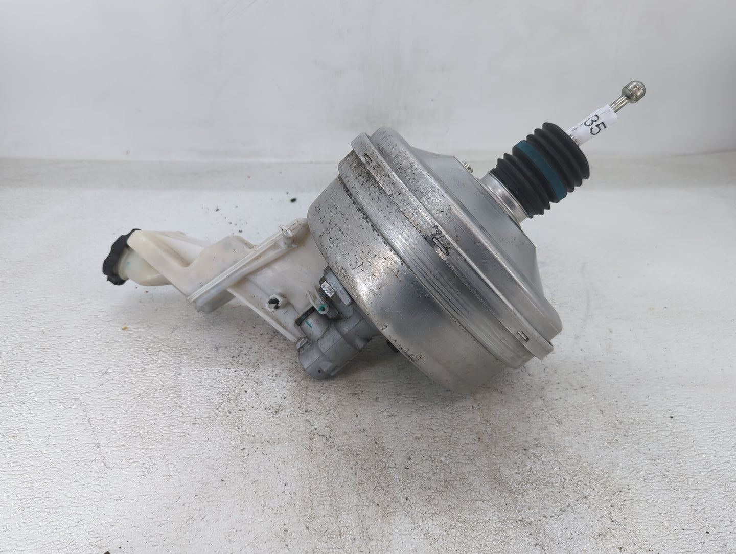 2018-2022 Chevrolet Equinox Power Brake Booster Oem - Oemusedautoparts1.com