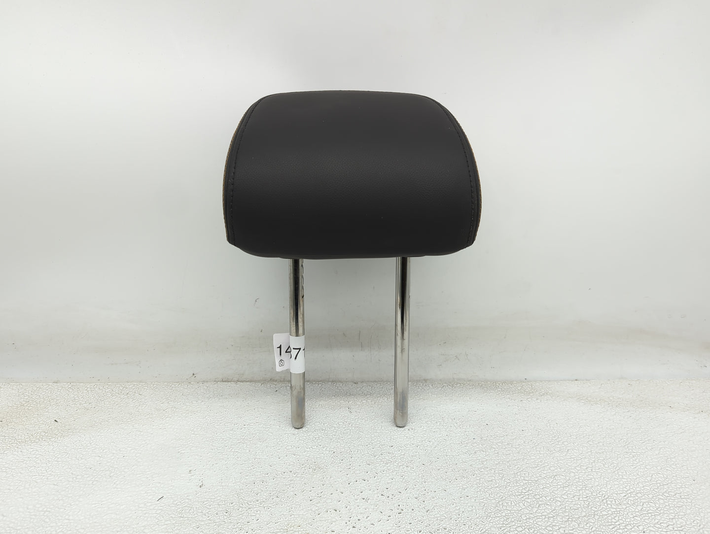 2018-2022 Chevrolet Equinox Headrest Head Rest Front Driver Seat Black - Oemusedautoparts1.com