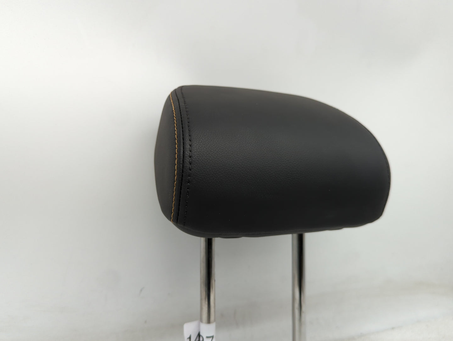 2018-2022 Chevrolet Equinox Headrest Head Rest Front Driver Seat Black - Oemusedautoparts1.com