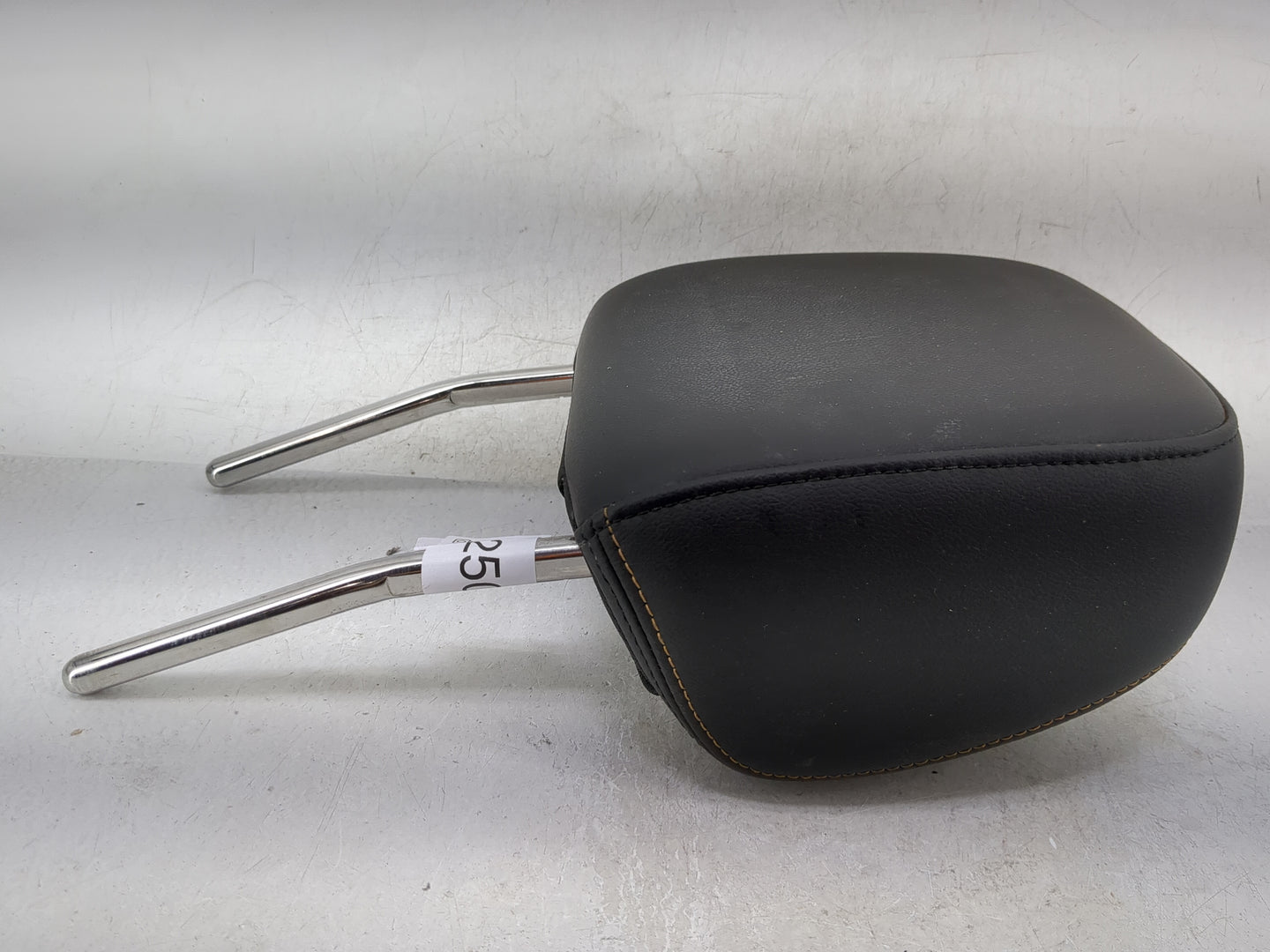 2019 Chevrolet Equinox Headrest Head Rest Front Driver Seat Black - Oemusedautoparts1.com