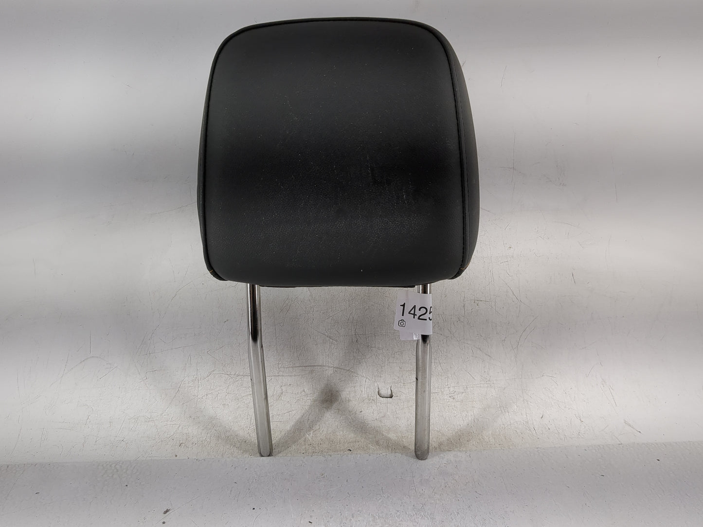 2019 Chevrolet Equinox Headrest Head Rest Front Driver Seat Black - Oemusedautoparts1.com