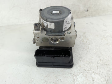 2018-2019 Chevrolet Equinox ABS Pump Control Module Replacement P/N:84560131 Fits Fits 2018 2019 2020 2021 OEM Used Auto Parts