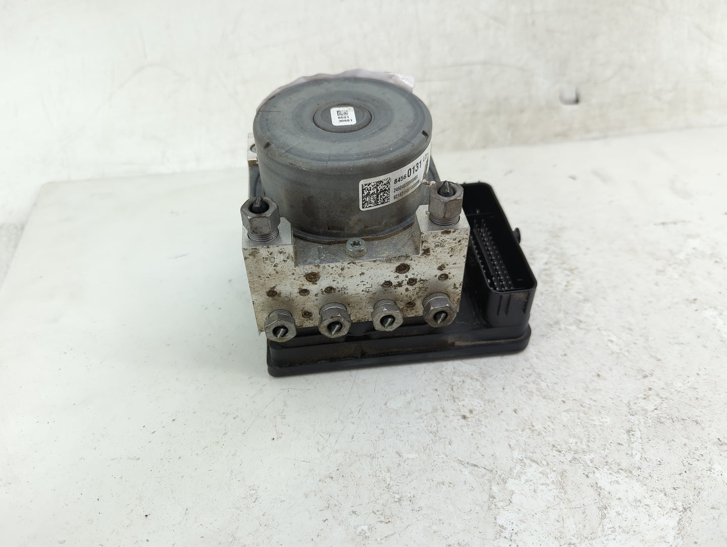2018-2019 Chevrolet Equinox ABS Pump Control Module Replacement P/N:84560131 Fits Fits 2018 2019 2020 2021 OEM Used Auto Par