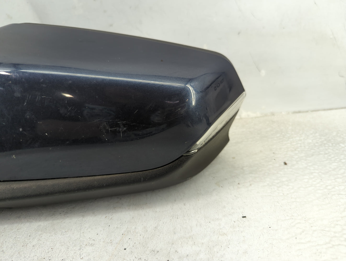 2018-2020 Chevrolet Equinox Driver Side View Mirror - Left Door Mirror OEM Used - Oemusedautoparts1.com