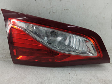 2018-2019 Chevrolet Equinox Driver Left Side Deck Lid Mounted Tail Light - Oemusedautoparts1.com