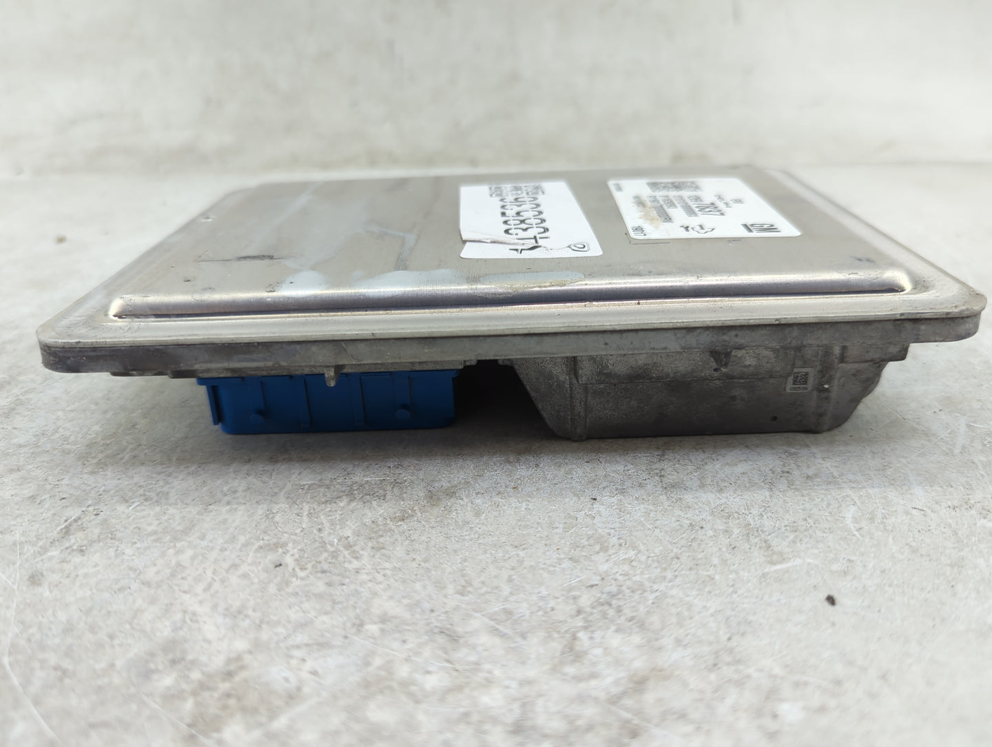 2019 Chevrolet Equinox PCM Engine Control Computer ECU ECM PCU OEM P/N:12697837 12669908 Fits Fits 2016 2017 2018 OEM Used A