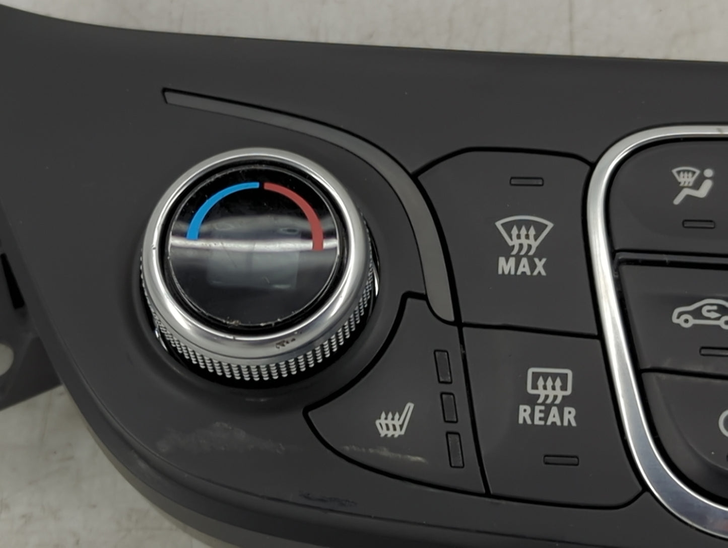 2018-2019 Chevrolet Equinox Climate Control Module Temperature AC/Heater Replacement P/N:84422506 Fits Fits 2018 2019 OEM Us