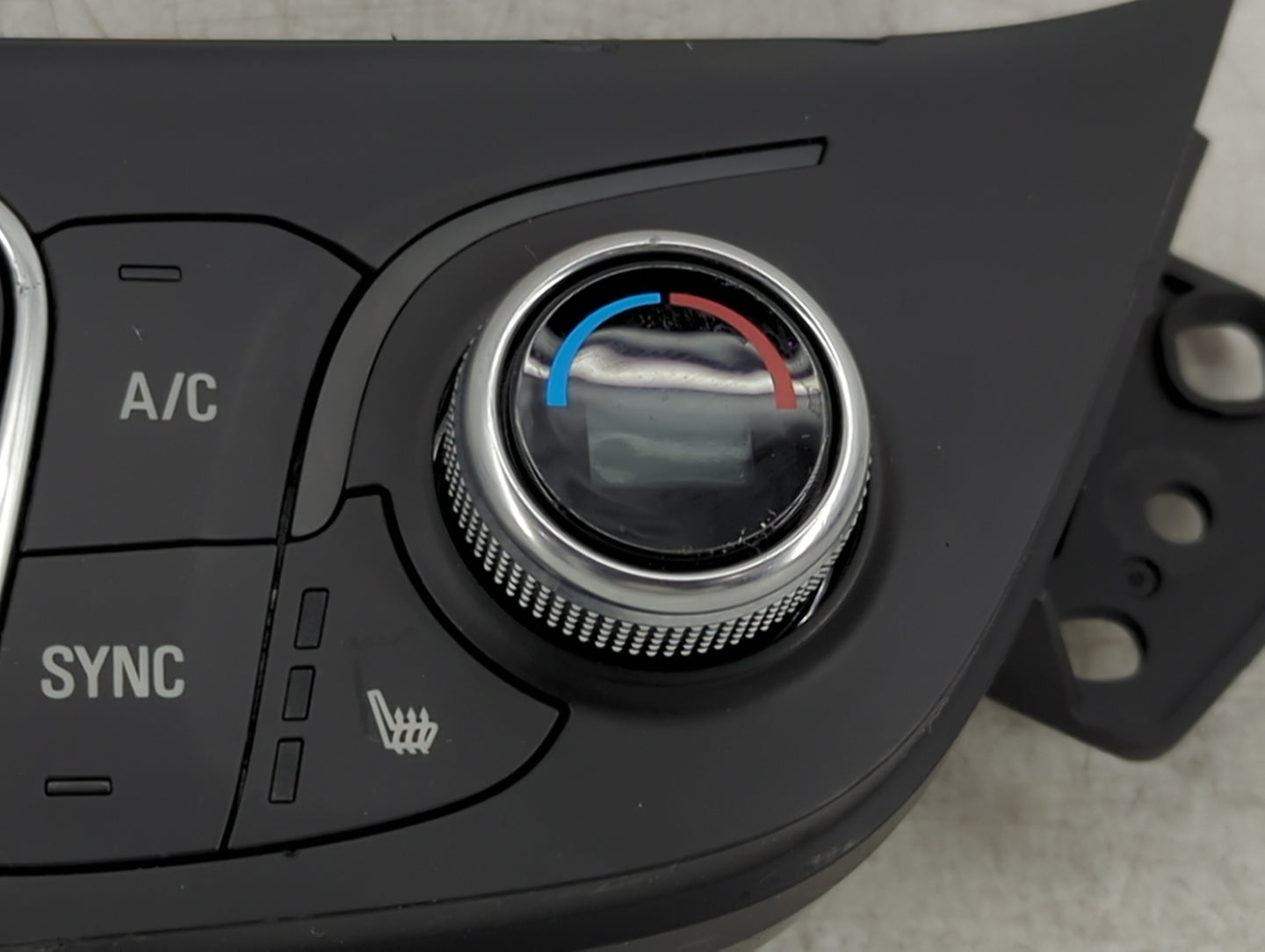 2018-2019 Chevrolet Equinox Climate Control Module Temperature AC/Heater Replacement P/N:84422506 Fits Fits 2018 2019 OEM Us