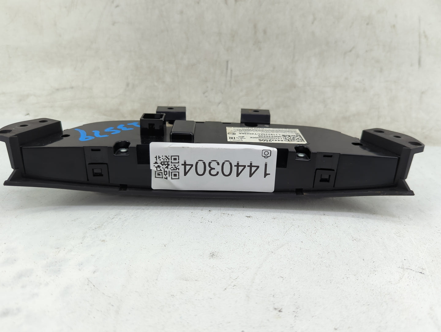 2018-2019 Chevrolet Equinox Climate Control Module Temperature AC/Heater Replacement P/N:84422506 Fits Fits 2018 2019 OEM Us