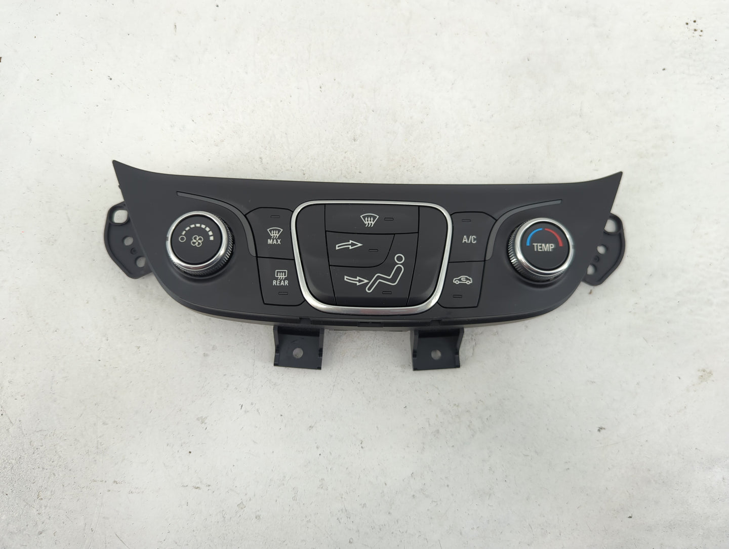 2019-2021 Chevrolet Equinox Climate Control Module Temperature AC/Heater Replacement P/N:84422503 QFGM4D4A Fits OEM Used Aut