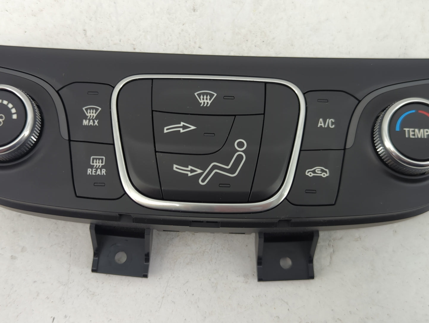 2019-2021 Chevrolet Equinox Climate Control Module Temperature AC/Heater Replacement P/N:84422503 QFGM4D4A Fits OEM Used Aut