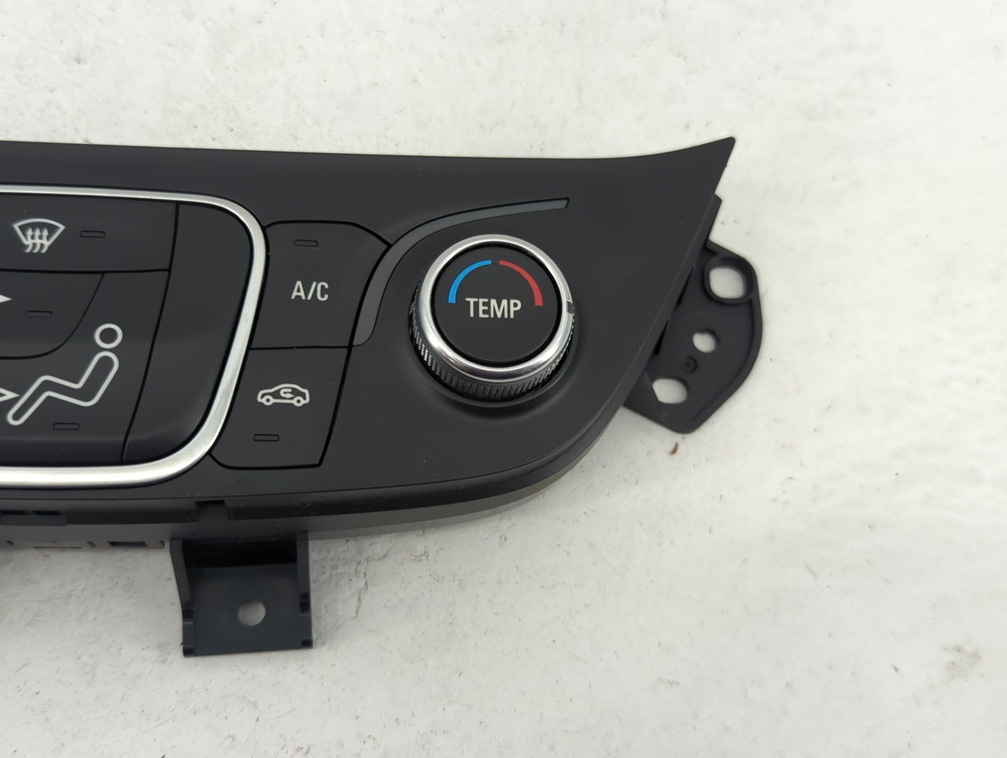 2019-2021 Chevrolet Equinox Climate Control Module Temperature AC/Heater Replacement P/N:84422503 QFGM4D4A Fits OEM Used Aut